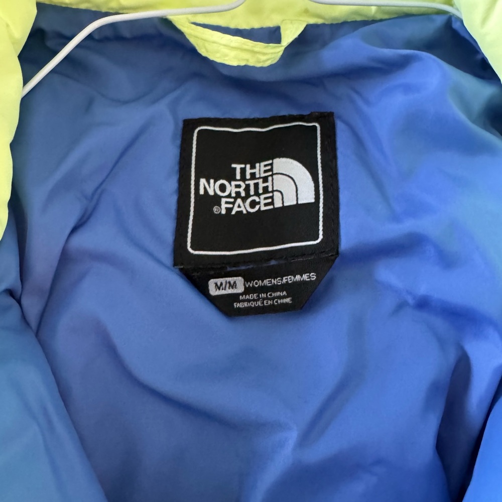 The North Face Lime Green and Blue Jacket Lightweight Zip Up Puffer Medium - Picture 3 of 5